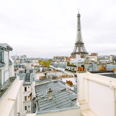 - Tour Eiffel - Trocadero *